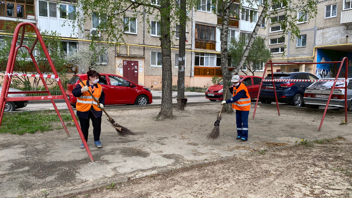 Госжилинспекция ведет мониторинг месячника по благоустройству