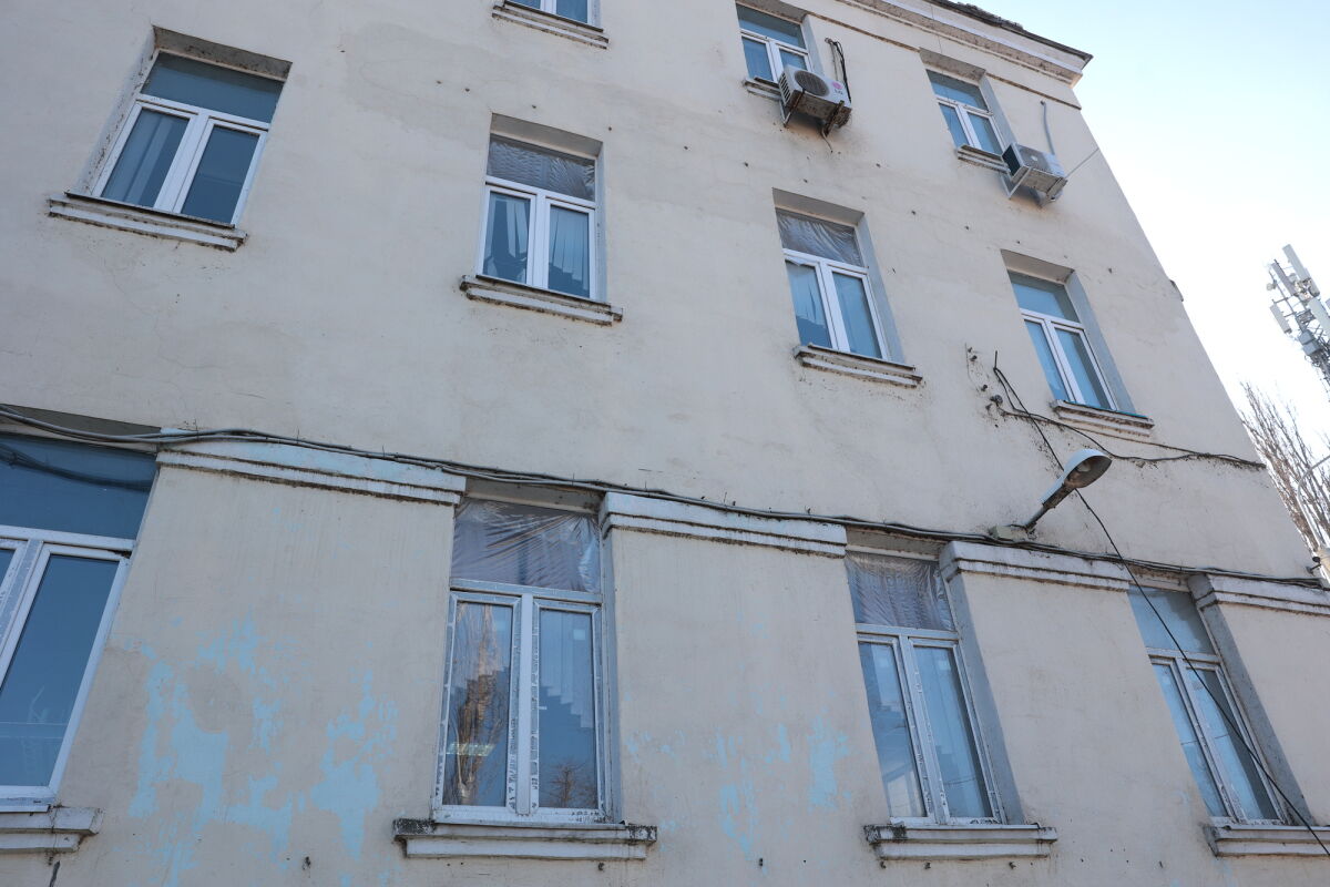 В Таганроге на выплаты после атак БПЛА подано 856 заявлений от жителей - фото 1