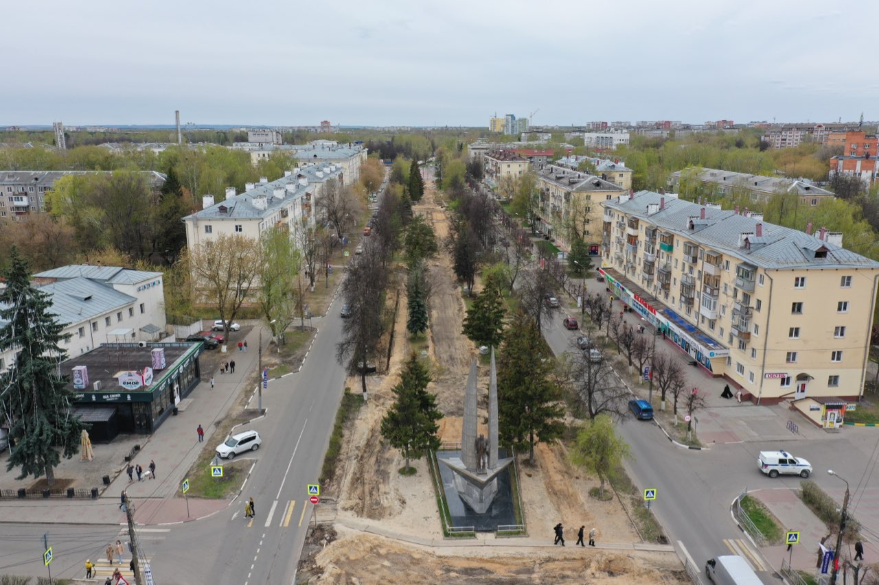 Более полусотни граффити убрали со стен жилых домов в Сормове - фото 1