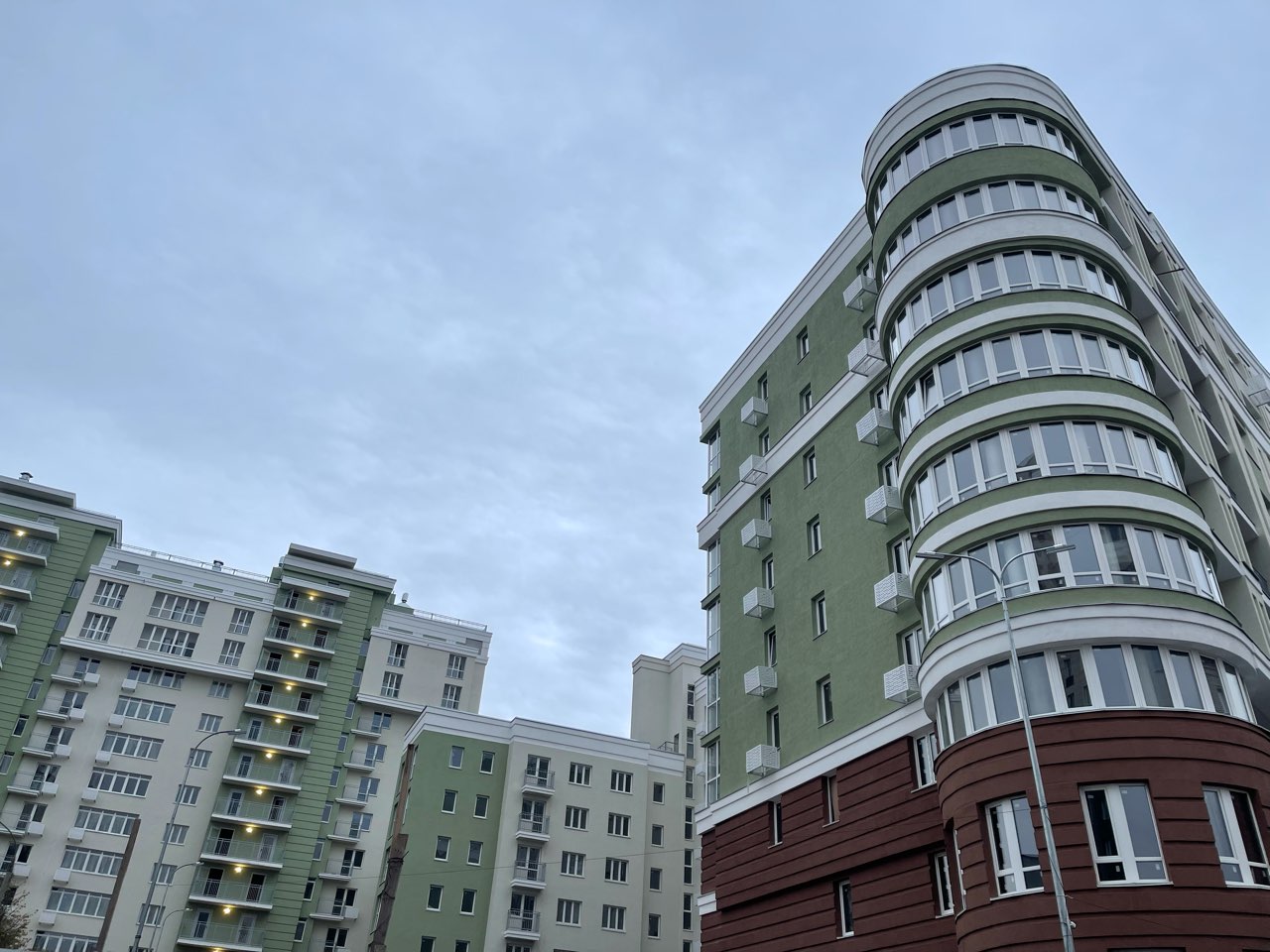 «Эффект льготной ипотеки»: строящиеся квартиры в Воронеже подорожали по сравнению с готовыми - фото 2
