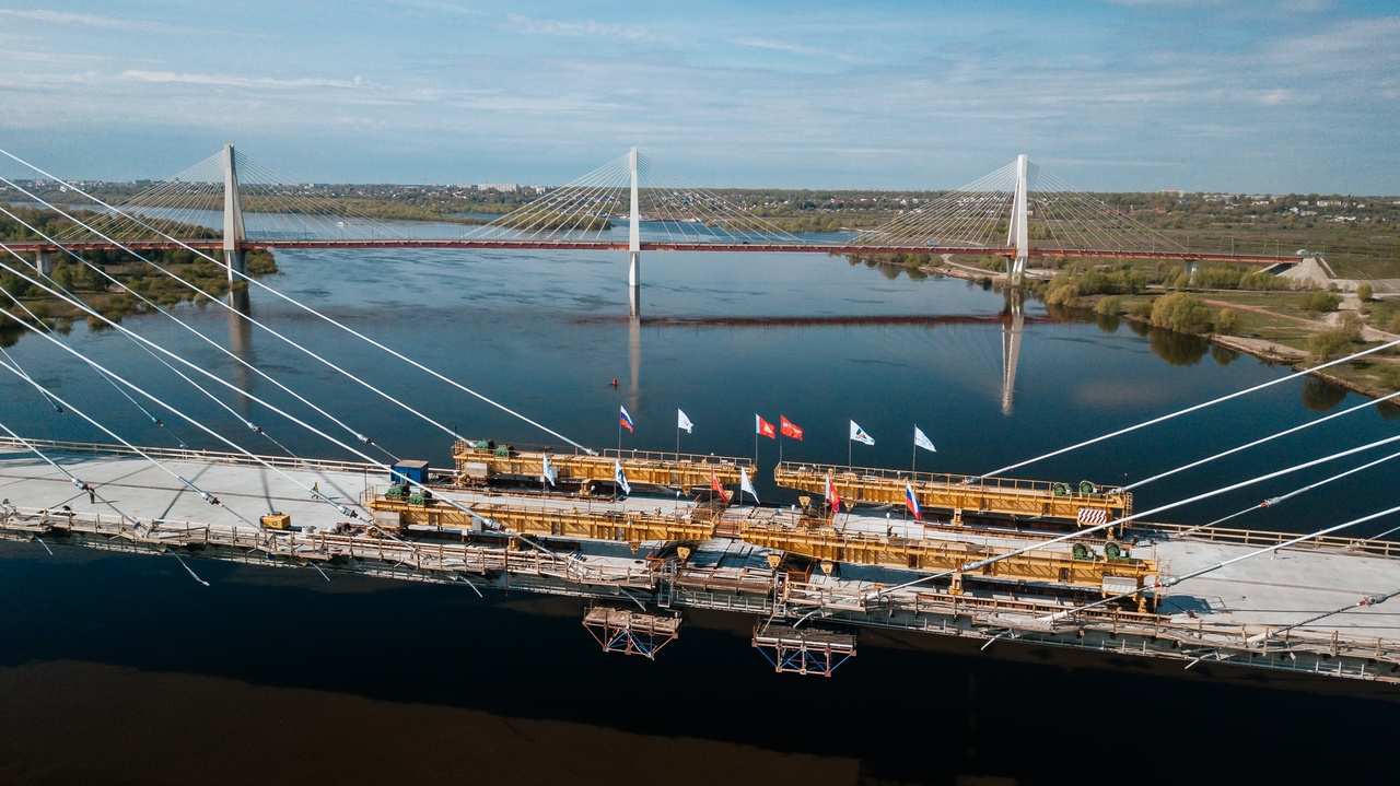 Строящийся мост через Оку замкнули на границе Нижегородской и Владимирской  областей в мае 2023