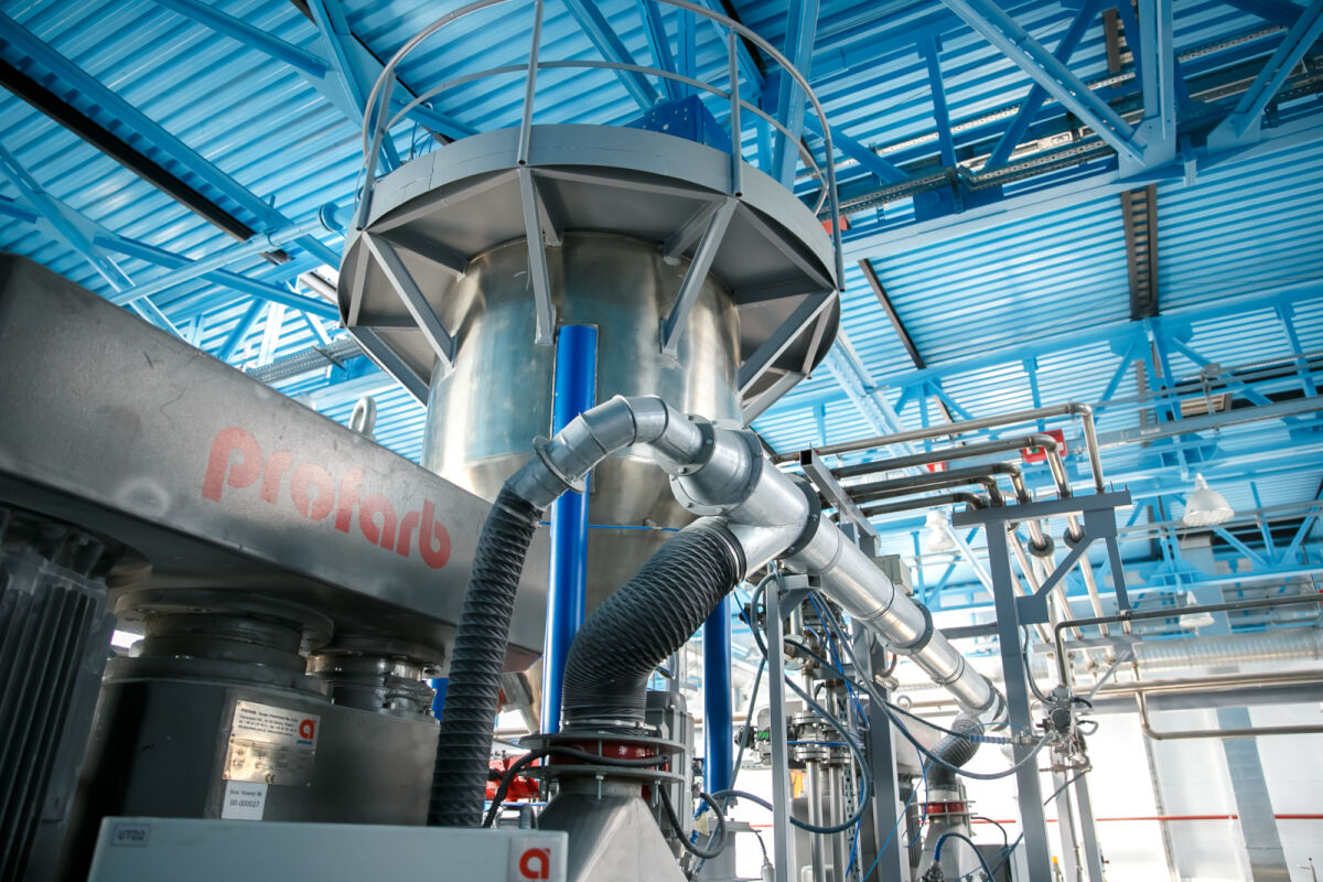 На Дону в ОЭЗ «Ростовская» начнет работу лакокрасочный завод - фото 1