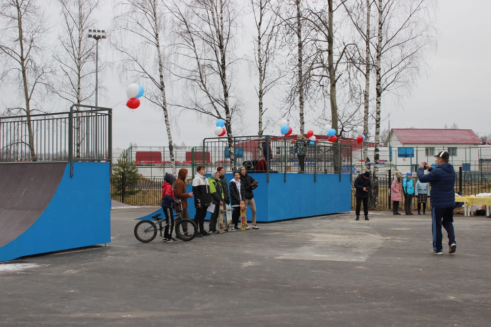 Благоустроенный парк Ленинского комсомола открылся в Семенове Нижегородской области
